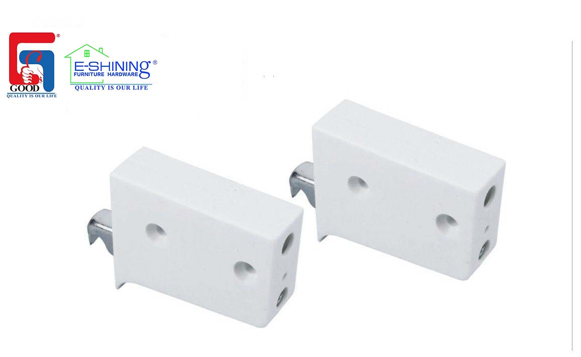 Kithen Cabinet Hanger