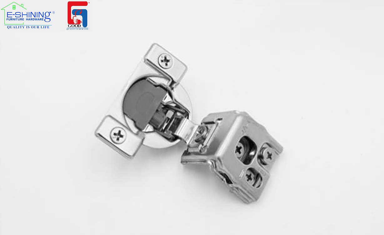 105 Degree Soft-Close Compact Faceframe 3D Hinge